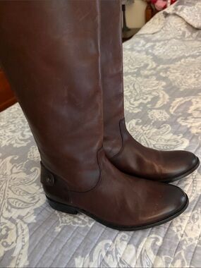 Frye Melissa wide calf size 9 Tall Leather Riding Boots in chestnut brown